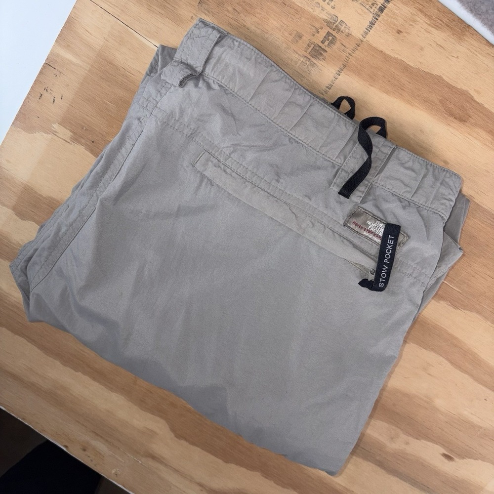 The North Face‎ Mens Beige Hiking Nylon Convertible Pants Large Short Outdoors